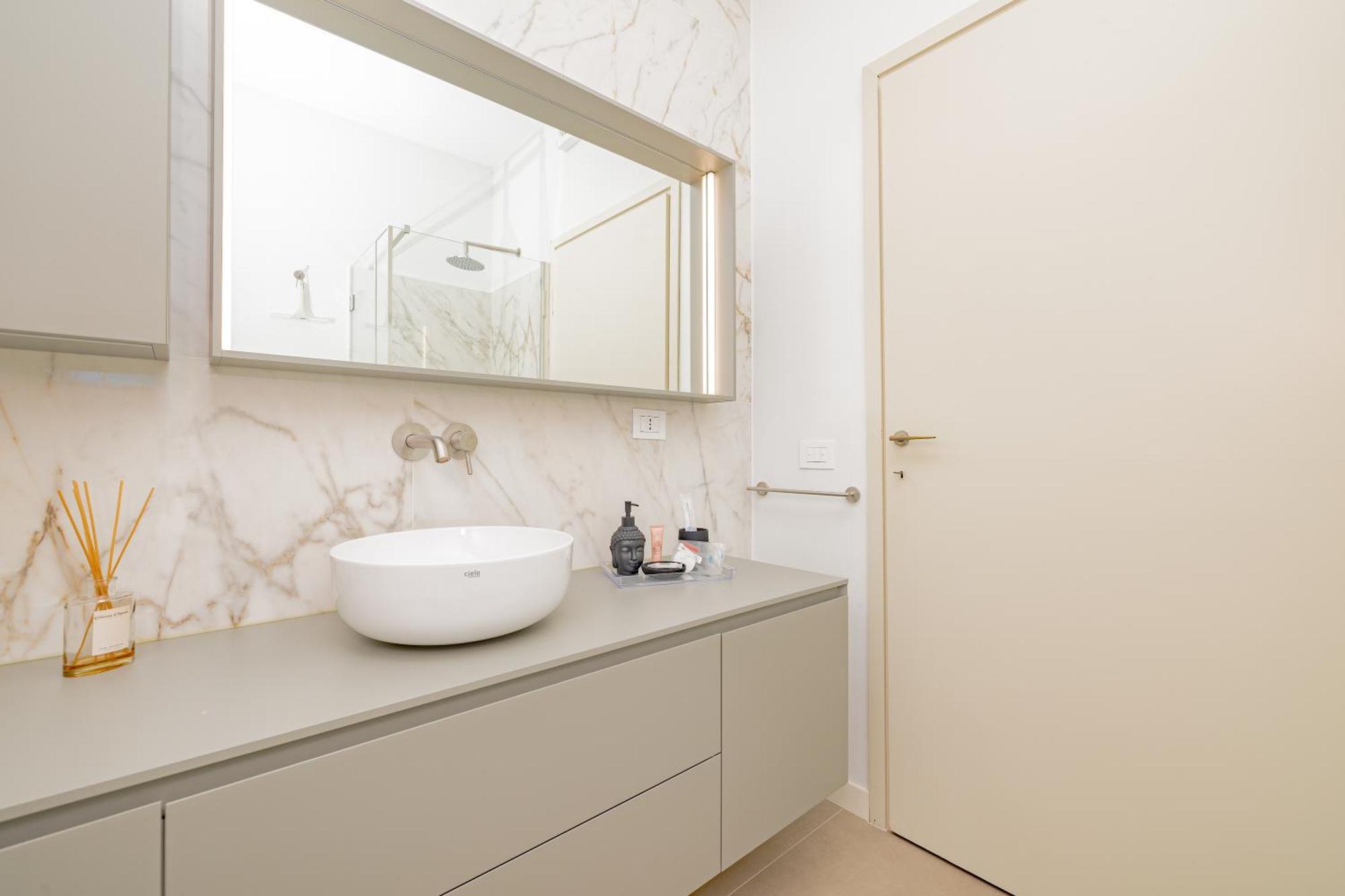 Elegance & Comfort Central Station 500Mt -15Minuti Duomo Milan Luaran gambar